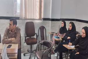 برگزاری نشست هم‌اندیشی دکتر جواد هوشیار با حضور کارشناسان ستادی شبکه بهداشت ودرمانتبیین استراتژی‌های هفته سلامت 1405 «سلامت پایدار، باعلم و اقتدار ایران ماندگار» و اعلام برنامه‌های آتی